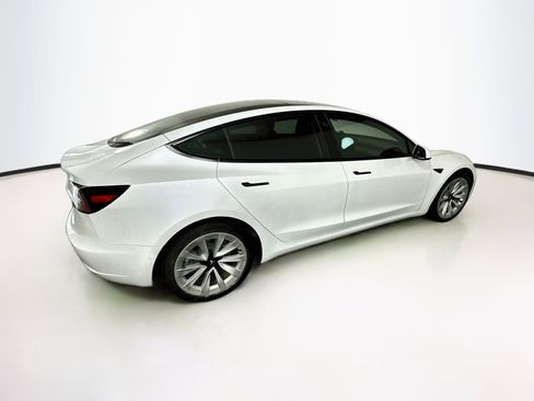 Used 2021 Tesla Model 3 Standard Range Plus RWD image 10