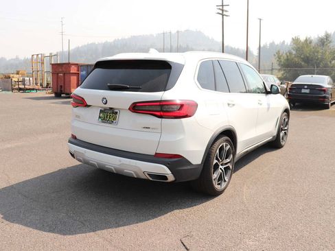 Used 2019 BMW X5 xDrive40i w/ Premium Package 2 AWD/4WD image 5