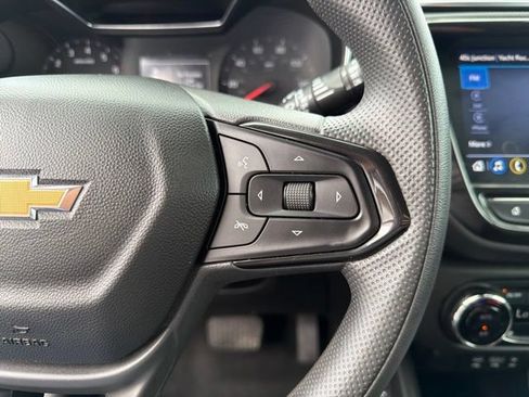 Used 2023 Chevrolet TrailBlazer LT w/ Convenience Package AWD/4WD image 22