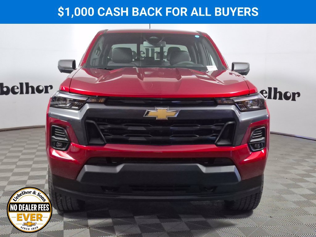 New 2026 Chevrolet Colorado LT w/ LT Convenience Package AWD/4WD image 2