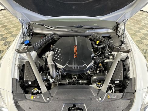 Used 2020 Kia Stinger GT1 image 38