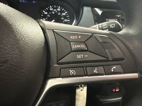 Used 2020 Nissan Rogue Sport S w/ Appearance Package FWD image 17