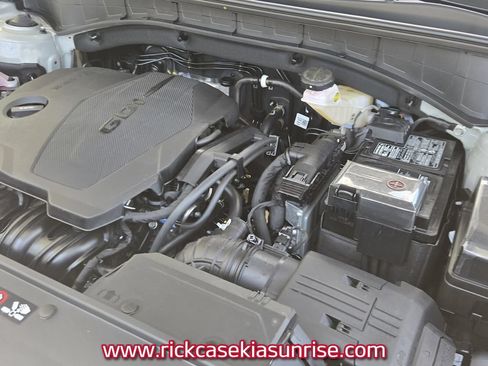 Used 2026 Kia Sorento LX FWD image 19