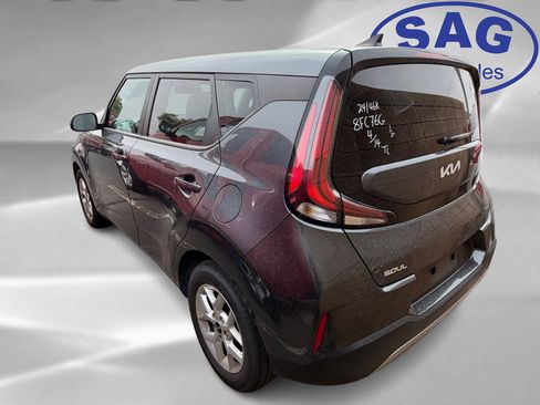 Used 2024 Kia Soul LX w/ Option Group 015 image 4