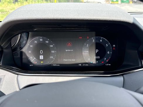 Certified 2024 Land Rover Range Rover Evoque Dynamic SE image 25