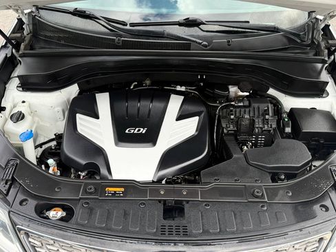 Used 2014 Kia Sorento SX w/ 3rd Row Package AWD/4WD image 19