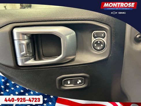 Used 2021 Jeep Gladiator Sport AWD/4WD image 10