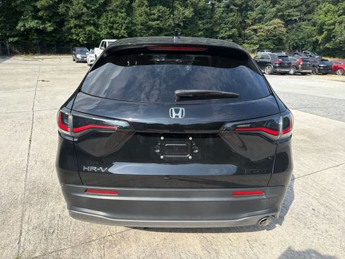 Used 2024 Honda HR-V Sport image 10