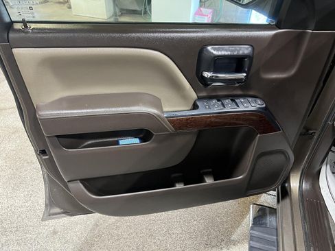 Used 2014 GMC Sierra 1500 SLE w/ SLE Value Package AWD/4WD image 19