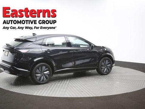 Used 2023 Nissan Ariya AWD image 44