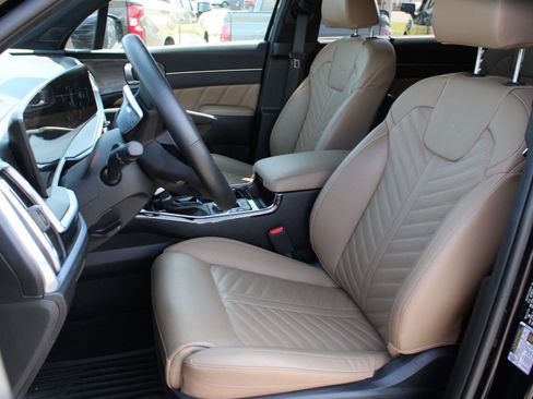 Used 2025 Kia Sorento SX Prestige w/ Olive Brown Leather Package AWD/4WD image 17