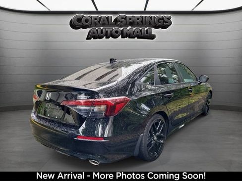 Used 2025 Honda Civic Sport image 4