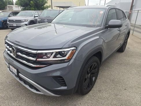 Used 2023 Volkswagen Atlas Cross Sport SE w/ Black Wheel Package AWD/4WD image 3