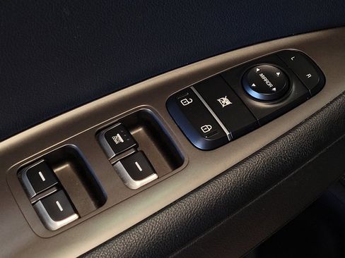 Used 2020 Kia Optima LX FWD image 27