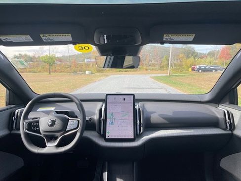 Used 2025 Volvo EX30 Ultra w/ Climate Package image 11