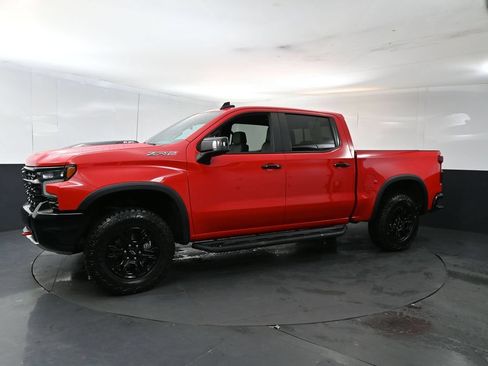 Used 2024 Chevrolet Silverado 1500 ZR2 AWD/4WD image 2