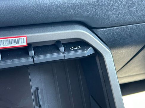 New 2026 Toyota Tundra Limited AWD/4WD image 36
