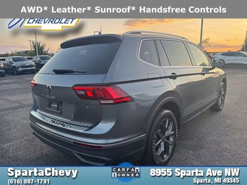 Used 2022 Volkswagen Tiguan SE image 3