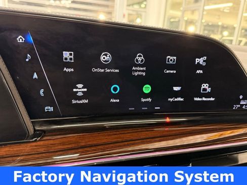 Used 2023 Cadillac Escalade Premium Luxury image 40