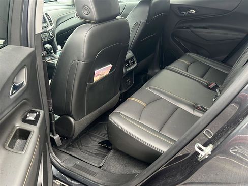 Used 2022 Chevrolet Equinox Premier image 4