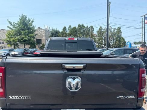 Used 2019 RAM 1500 Laramie AWD/4WD image 6