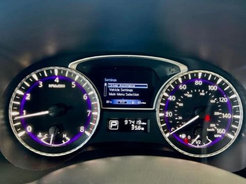 Used 2019 INFINITI QX60 Luxe image 17