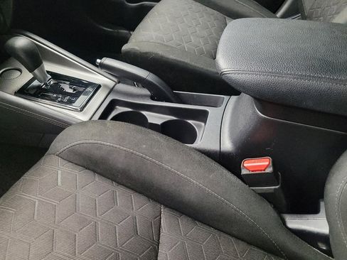 Used 2021 Mitsubishi Outlander Sport ES FWD image 26