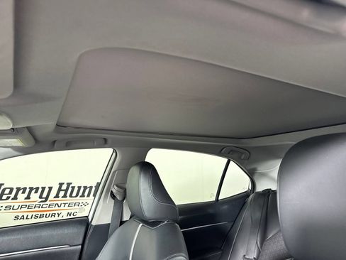 Used 2023 Toyota Camry XSE FWD image 24