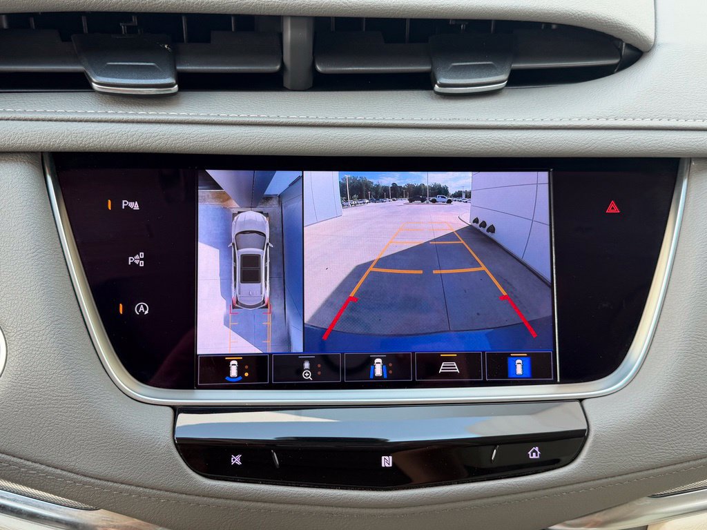 Used 2021 Cadillac XT5 Premium Luxury FWD image 30