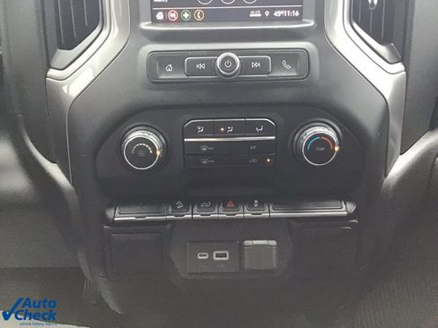 Used 2021 Chevrolet Silverado 1500 Custom Trail Boss image 34