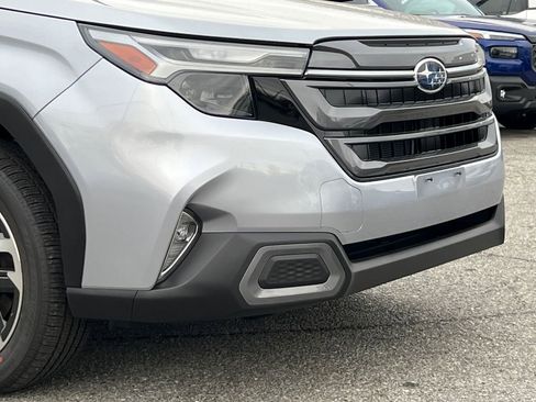 New 2025 Subaru Forester Limited image 4