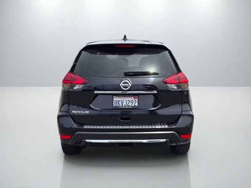 Used 2019 Nissan Rogue S FWD image 5