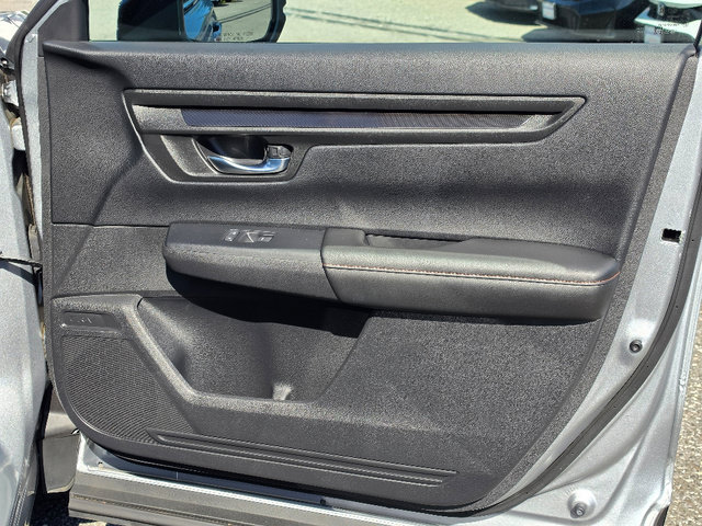 Certified 2025 Honda CR-V Sport image 12