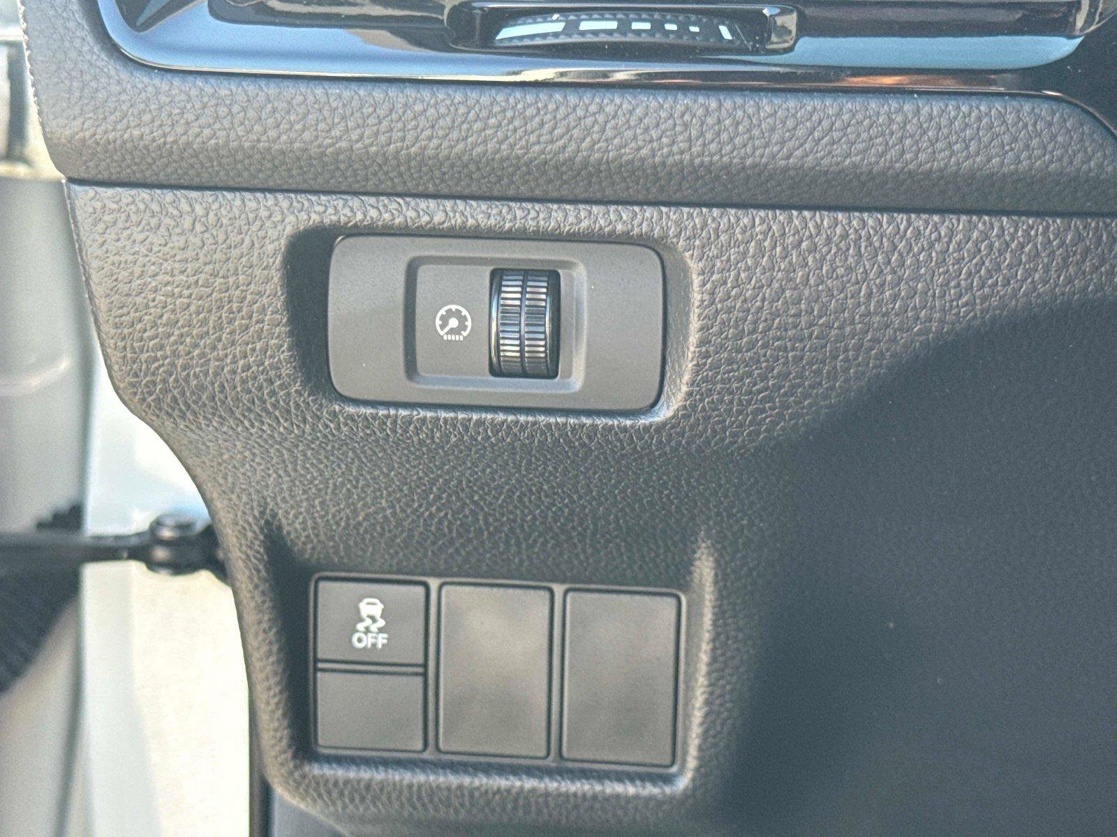 Certified 2025 Honda Civic Sport Touring image 30