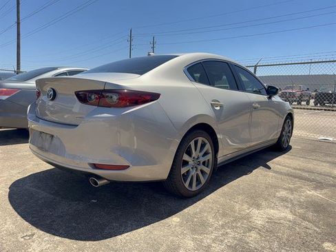 Used 2023 MAZDA MAZDA3 s AWD/4WD image 3