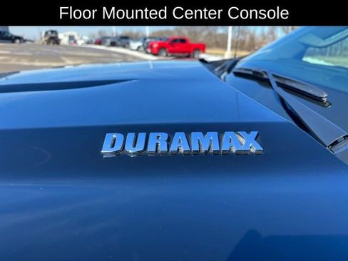 Certified 2025 Chevrolet Silverado 1500 LTZ w/ Technology Package AWD/4WD image 11