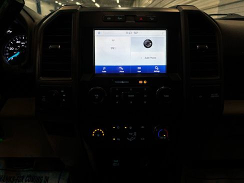 Used 2022 Ford F250 XL w/ Power Equipment Group image 16