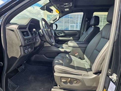Used 2022 Chevrolet Tahoe RST w/ Luxury Package AWD/4WD image 10