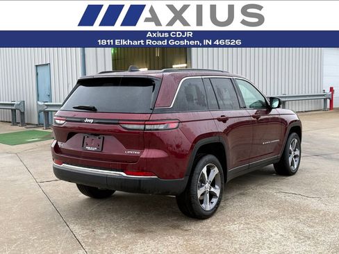 New 2025 Jeep Grand Cherokee Limited AWD/4WD image 7