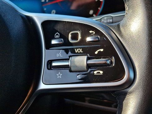 Used 2023 Mercedes-Benz GLE 350 4MATIC image 18