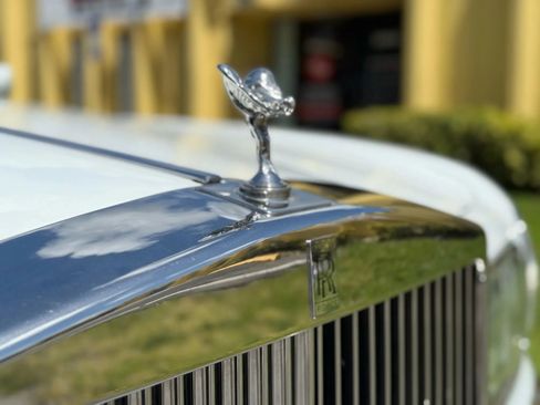 Used 2000 Rolls-Royce Corniche image 12