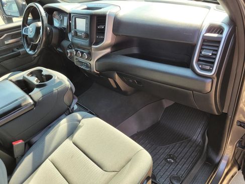 Used 2021 RAM 1500 Big Horn AWD/4WD image 8
