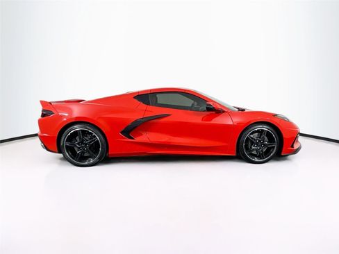Used 2021 Chevrolet Corvette Stingray Preferred Cpe w/ Z51 Performance Package RWD image 11