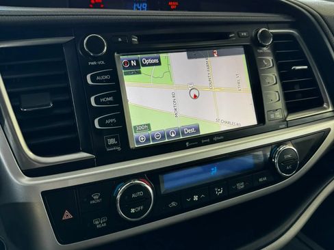 Used 2019 Toyota Highlander Limited Platinum w/ Protection Package #3 AWD/4WD image 35