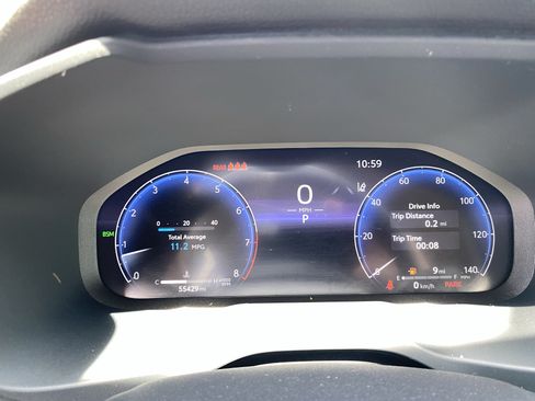 Used 2023 Toyota RAV4 Limited FWD image 31