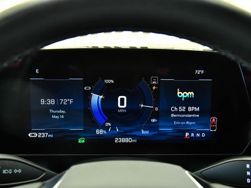 Used 2025 Chevrolet Equinox EV LT w/ Convenience Package FWD image 38