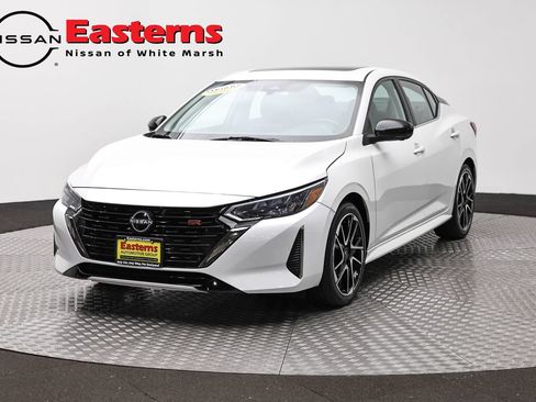 Used 2024 Nissan Sentra SR w/ SR Premium Package FWD image 1