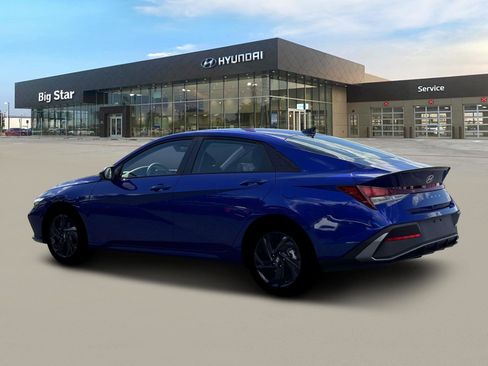 New 2026 Hyundai Elantra Sport image 4