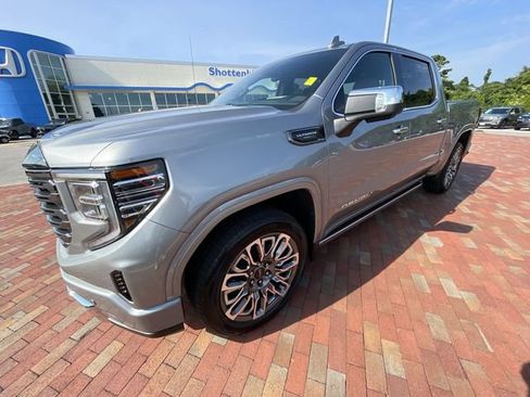 Used 2024 GMC Sierra 1500 Denali Ultimate AWD/4WD image 29