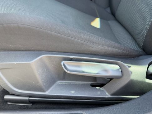 Used 2019 Volkswagen Jetta FWD image 23